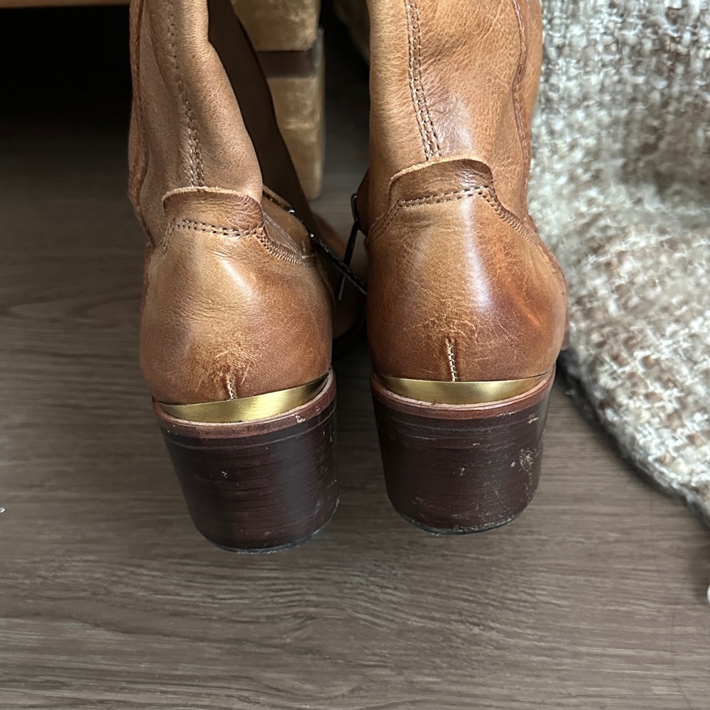 Donald J. Pliner Tan Leather Boots - Picture 5 of 8